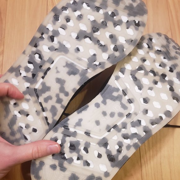 Adidas NMD R1 - Picture 4 of 5